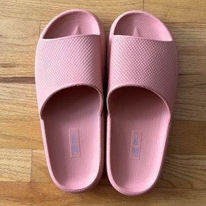 Women’s Comfort Slide Sandals